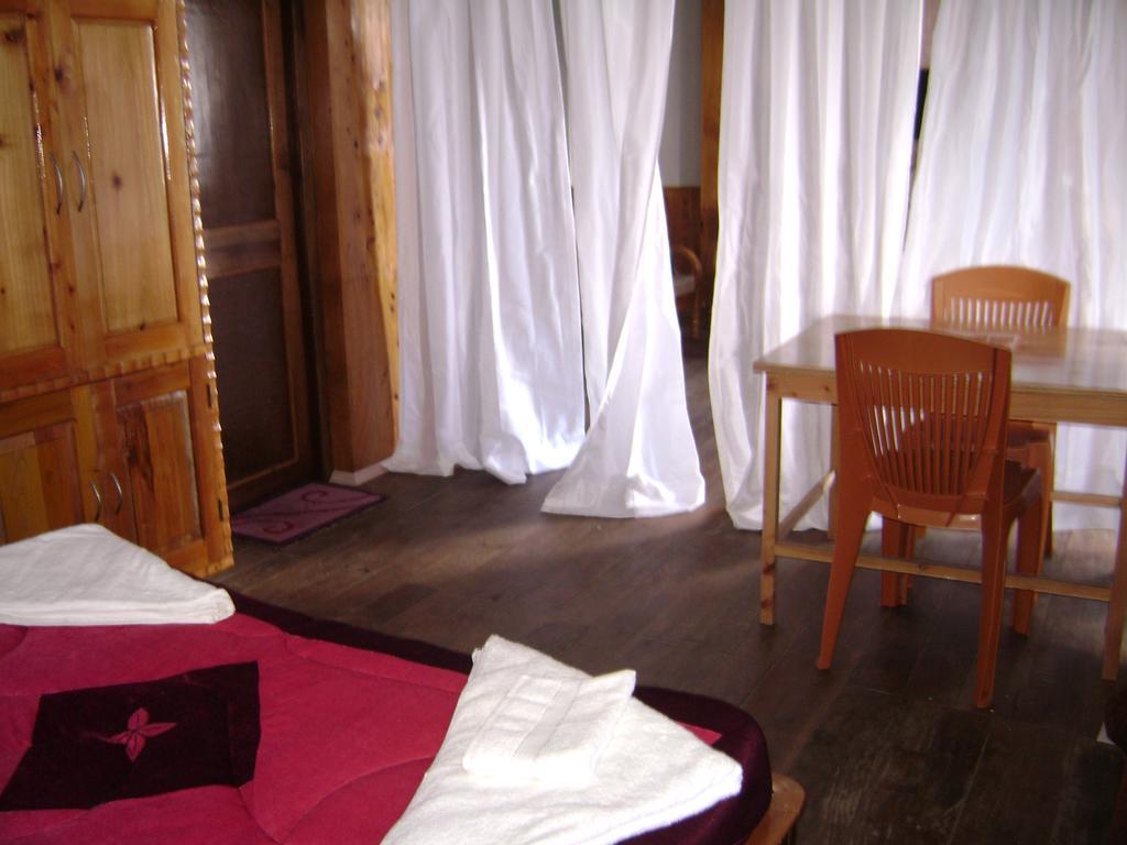 Deolo Cliff Eco Resort Kalimpong Extérieur photo
